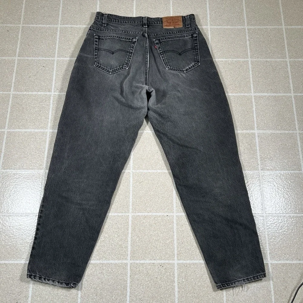 Vintage Levis 560 Jeans Mens 32x30 Black Loose Fit Tapered Leg Made in USA 90s
